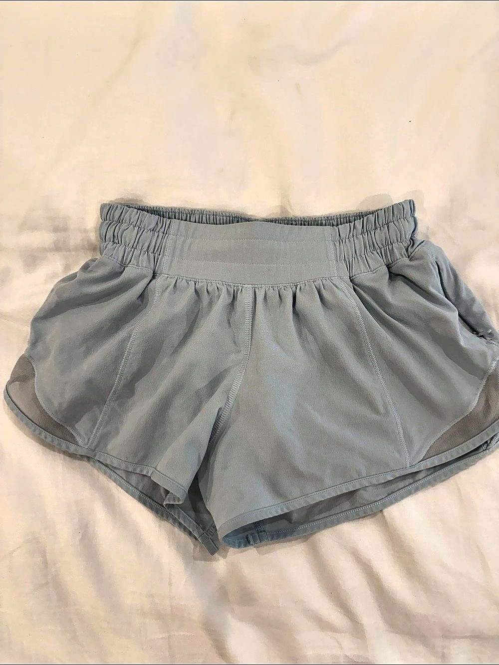 Lululemon Hotty Hot High-Rise Lined Short 2.5" Athletic Shorts in Blue Size 2